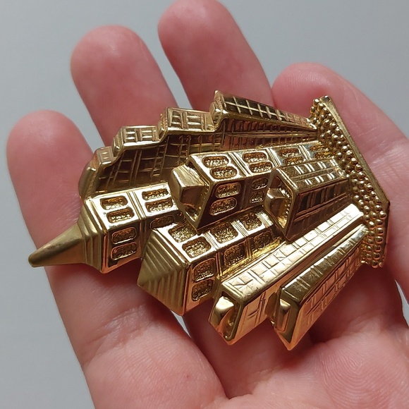 Park Lane Brooch and Pendant - Picture 6 of 7